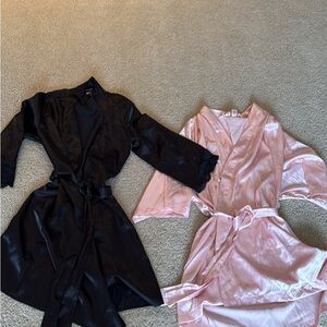 Frederick's of Hollywood Black and Pink Satin Robe Set